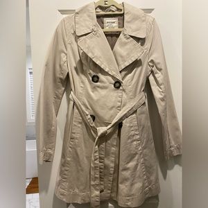Old Navy Women’s Beige Cream Trench Coat